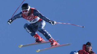 Австрийски тийнейджър оглави ранглистата по приходи в ските