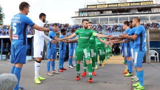 Към момента основни фаворити са титлата са Лудогорец и Левски