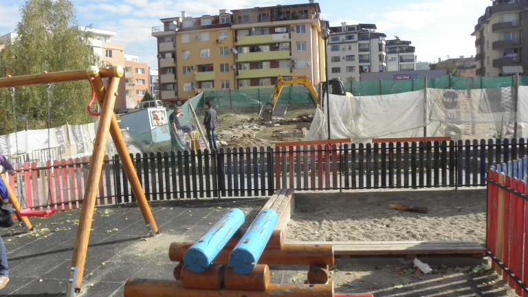 В Благоевград започва поетапно премахване на пясъчниците от детските площадки.