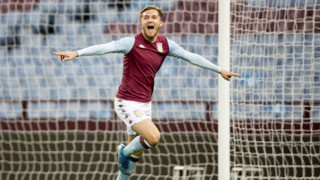 Един от големите таланти на Астън Вила Индиана Василев продължава