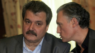 Батков продаде акциите си на Домусчиев за половин милион!