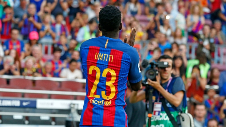 Защитникът на Барселона - Самуел Юмтити, отказва да приеме предложението