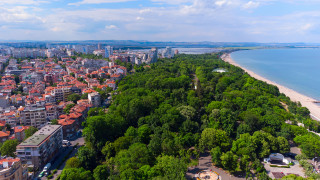С 13% са нараснали сделките за имоти в Бургас за първото полугодие на годината