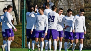 Етър Велико Търново продължава без загуба в контролите като взе