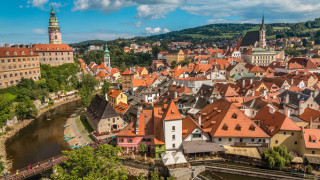 Чешкото правителство планира да подкрепи приходната част на държавния бюджет