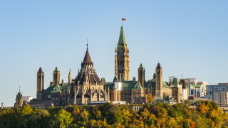 Канадските власти планират да разрешат продажбата в страната от 2035