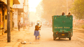 Ню Делхи е столицата с най мръсен въздух в света през