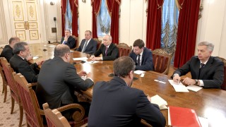 Руският президент Владимир Путин проведе среща с иранския външен министър Абас
