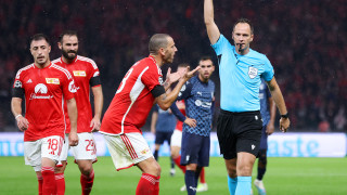 От УЕФА взеха решение да сменят съдийската бригада за световната квалификация между