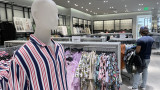  Шведската H&M удвои облагата си, поради продажбите на облекла в Източна Европа 