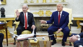 Израелският премиер Бенямин Нетаняху обяви в Белия дом че страната