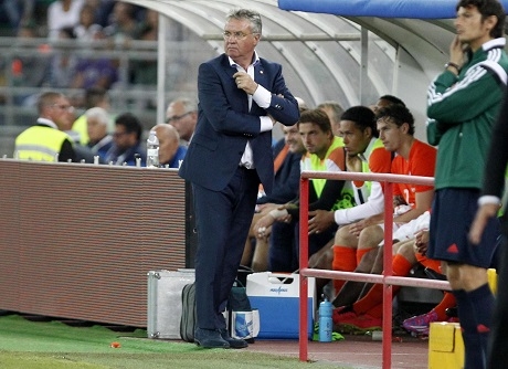 Гуус Хидинг се връща в Челси?