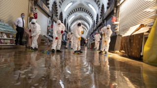 Турция отвори ресторантите кафенетата и големия пазар Капалъ Чарши в