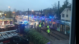 Жертвите на трамвайната катастрофа в Лондон вече са 7