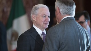 Главният прокурор и правосъден министър на САЩ Джеф Сешънс отменя