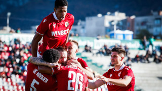 Нападателят на ЦСКА Дюкенс Назон трябва да е изключително внимателен