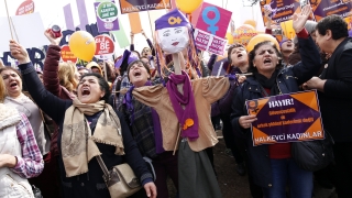Десетки хиляди туркини поискаха повече права 