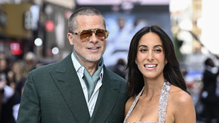 След дългия и доста изтощителен развод с Анджелина Джоли Брад