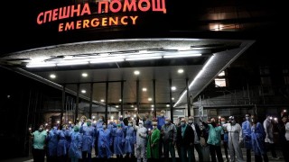 Медици от големите столични болници излизат в 20:00 часа с призив хората да се пазят