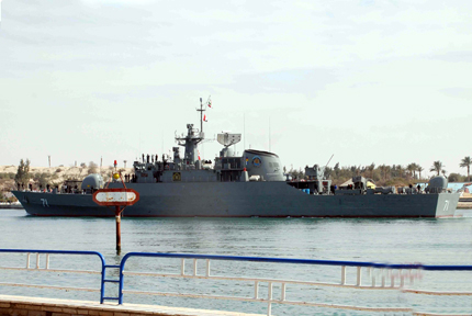 Иран изпраща военни кораби към САЩ