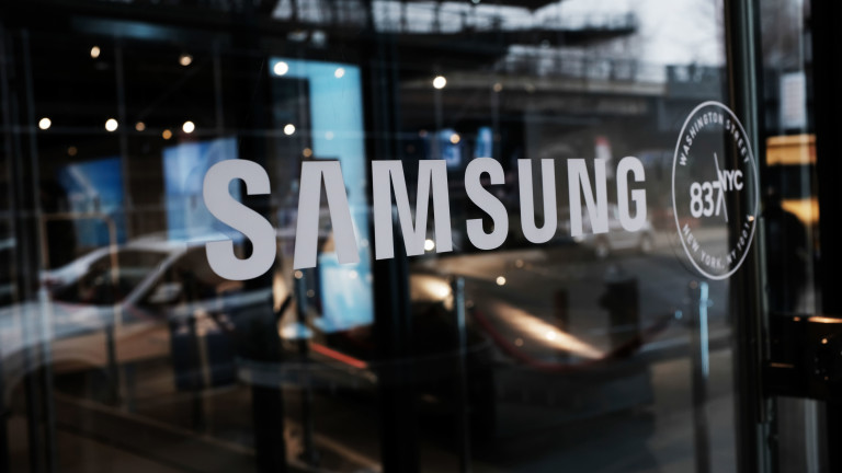 Samsung печели най-много от проблемите на Huawei
