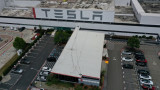  Илон Мъск, Tesla Semi, Model Y и какво се случва във фабриката на компанията 