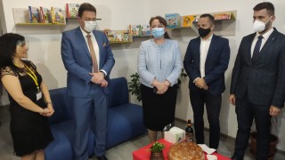 Министърът на труда и социалната политика Деница Сачева откри първия