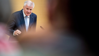 Председателят на баварския Християнсоциален съюз обяви че консерваторите на Ангела