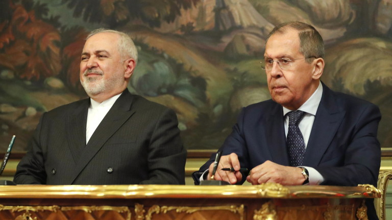 Русия застава твърдо зад Иран срещу „манипулациите” на САЩ