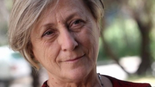 Крадци нападнаха и Нешка Робева!