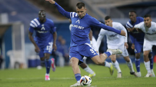 Голмайсторът на Левски Александър Колев претърпя успешна операция на коляното