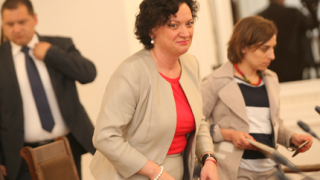 Успешна нова програма "Околна среда" си пожела Ивелина Василева