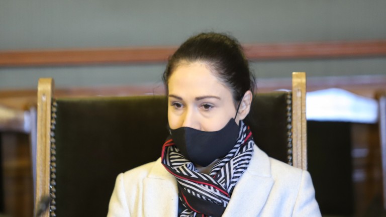 Ралица Симеонова е освободена от длъжността заместник-министър на отбраната със