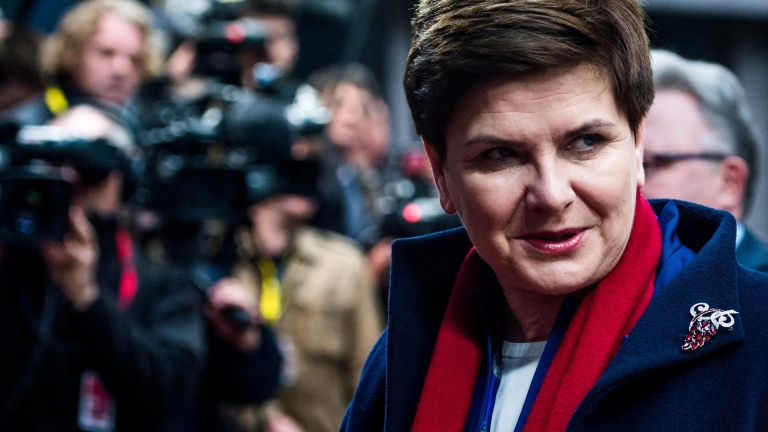 Няма риск ЕС да ни наложи санкции, обяви Варшава