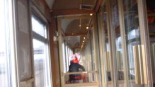 Влакът Варна - София евакуиран заради бомбена заплаха