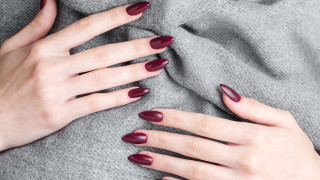 5-те цвята лак за октомврийския маникюр