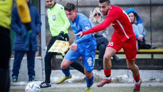 Юношата на Левски Дейвид Михалев празнува своя 18 и рожден ден