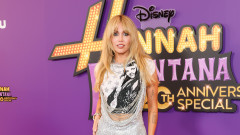 20 години по-късно &ndash; Майли Сайръс се завърна в най-еблематичната си роля