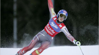Катрин Цетел спечели първия старт в женските ски