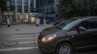 Екип на СЗО посети лаборатория в Ухан - основа на конспирациите за COVID-19