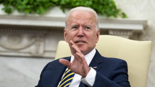 Байдън заплаши талибаните с бърз и силен военен отговор