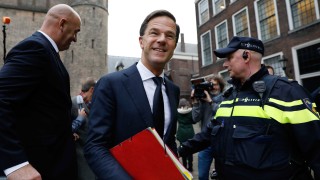 Премиерът на Холандия Марк Рюте подпечата споразумение за формиране на