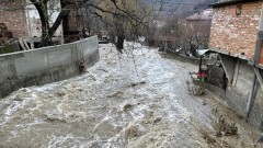 Критична ситуация и в община Петрич заради валежите