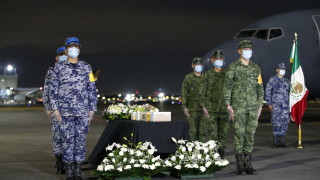 Мексико задмина Италия по брой на починалите от COVID-19