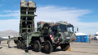 Полша ще произвежда електроника за противовъздушната отбрана Patriot