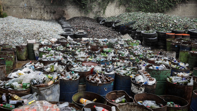 Тонове отпадъци са изнесени от нерегламентирани сметища в Асеновград