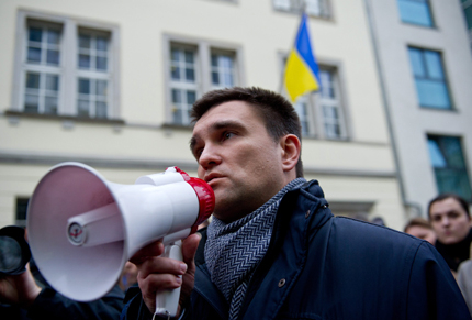 Връщането на Крим на Украйна - условие за нормализация на отношенията с Русия