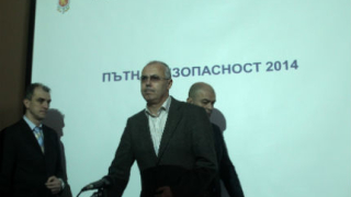 Спецслужбите ни помогнали за решаване на „казус” в чужбина след „Шарли ебдо”