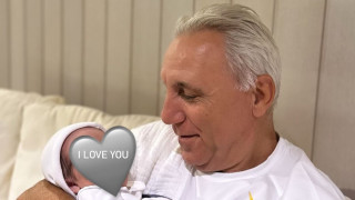 Легендата на българския и световния футбол Христо Стоичков показа нова