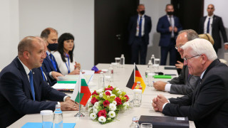 Радев: България очаква стратегически инвеститор от Германия